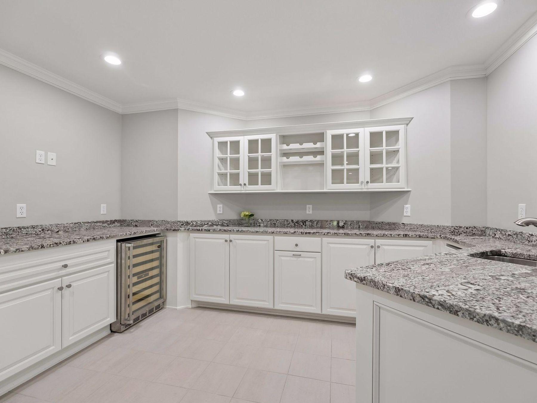 8803 Cove Pointe Road Eden Prairie, MN 55347 - Photo 56 of 71
