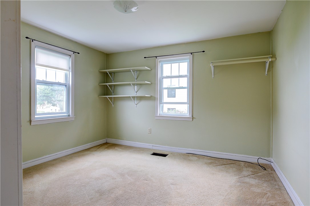 15 Greenbrier Road Narragansett, RI 02882 - Photo 16 of 38