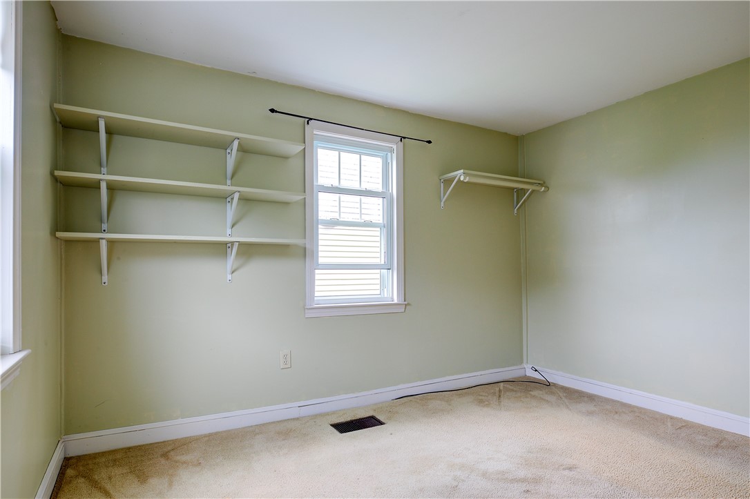 15 Greenbrier Road Narragansett, RI 02882 - Photo 17 of 38