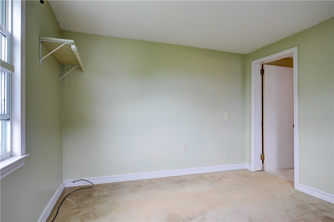 15 Greenbrier Road Narragansett, RI 02882 - Photo 18 of 38