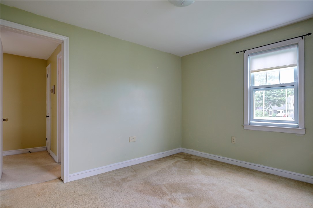 15 Greenbrier Road Narragansett, RI 02882 - Photo 19 of 38