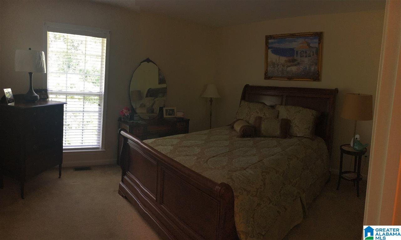330 Hickory Road Gardendale, AL 35071 - Photo 3 of 12