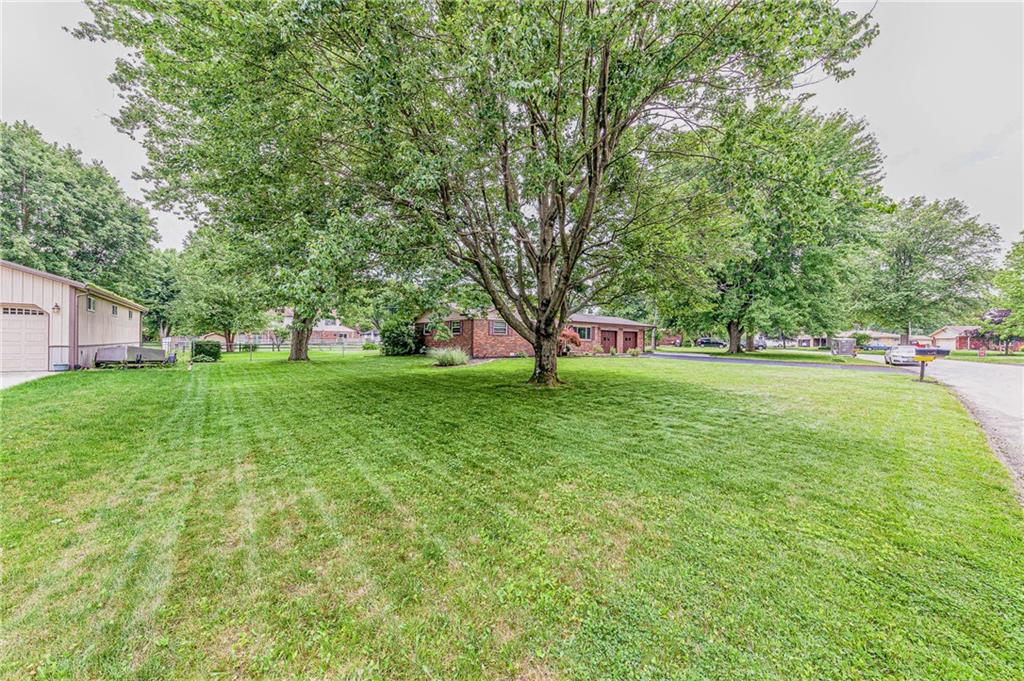 9179 Leroy Road Brownsburg, IN 46112 - Photo 2 of 19