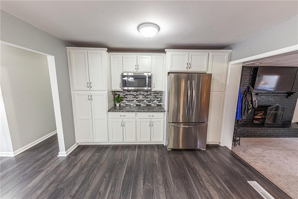 9179 Leroy Road Brownsburg, IN 46112 - Photo 7 of 19
