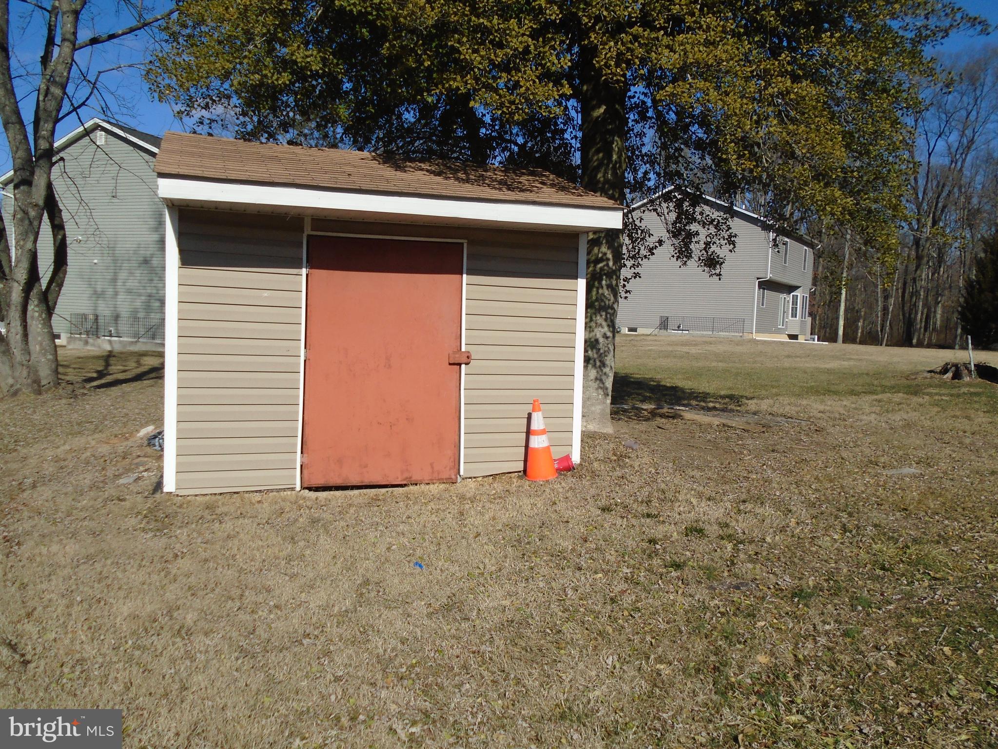 422 Wampler Road Baltimore, MD 21220 - Photo 3 of 10 a view of backyard of house