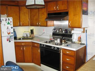 122 Branford Road Darby, PA 19023 - Photo 7 of 12 Kitchen