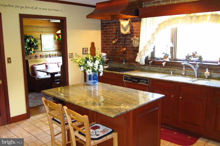 4211 Manorview Road Glen Arm, MD 21057 - Photo 25 of 30 Kitchen