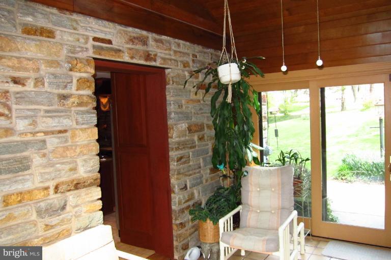 4211 Manorview Road Glen Arm, MD 21057 - Photo 5 of 30 Interior (General)