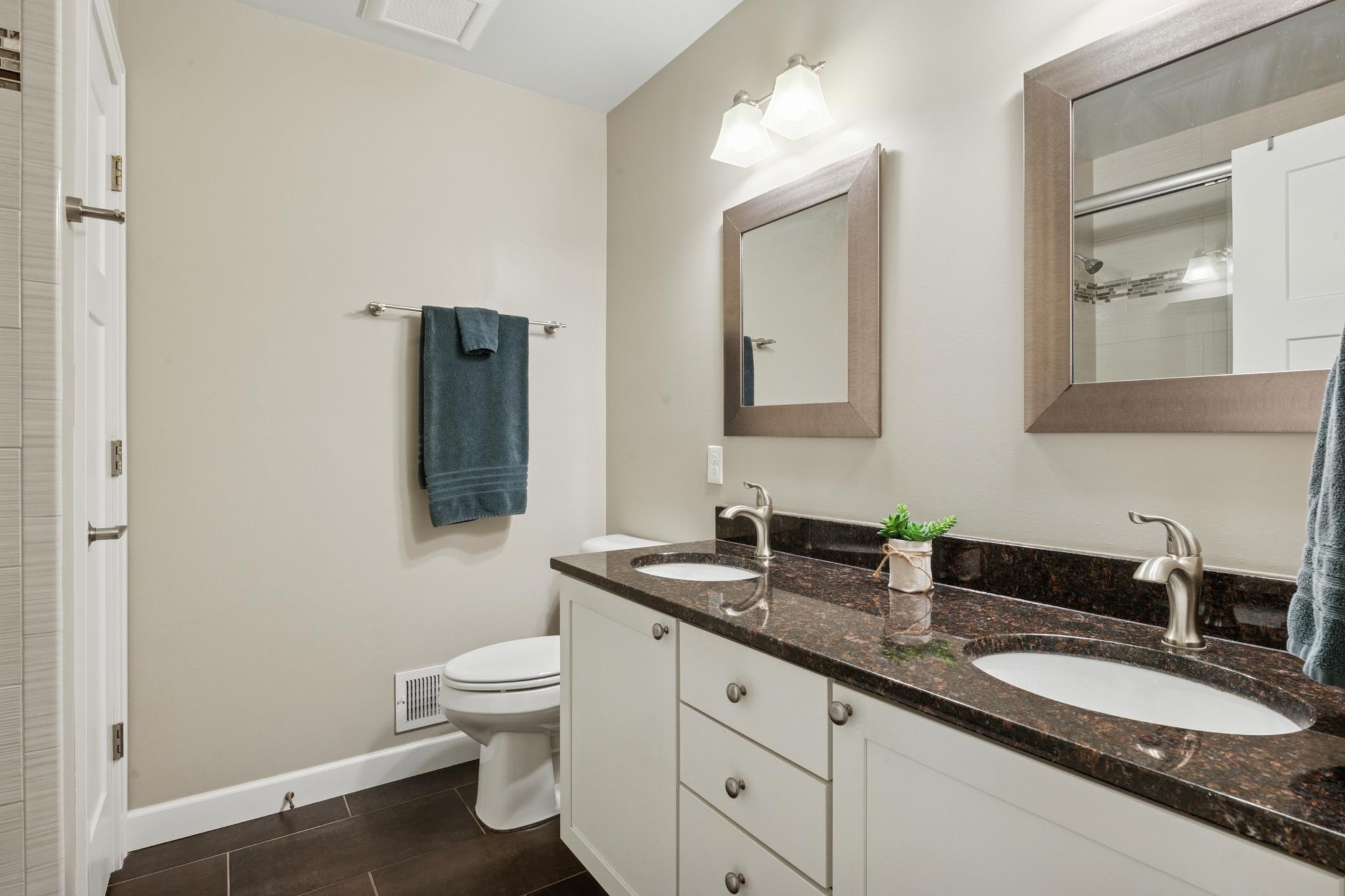 10525 Rich Road Bloomington, MN 55437 - Photo 30 of 47 Gallery Image 30