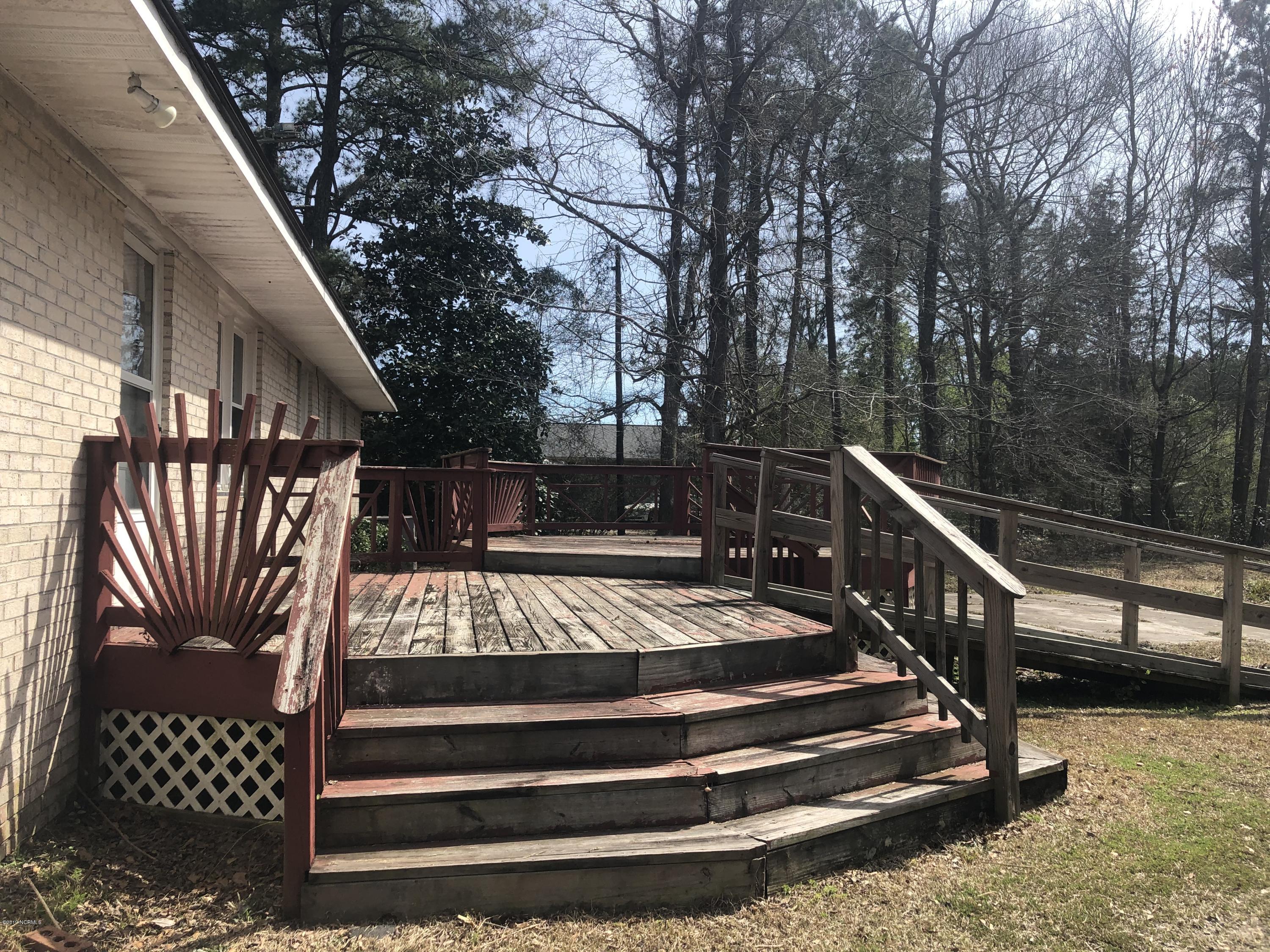 633 Cornwallis Road Teachey, NC 28464 - Photo 17 of 19 pics 015