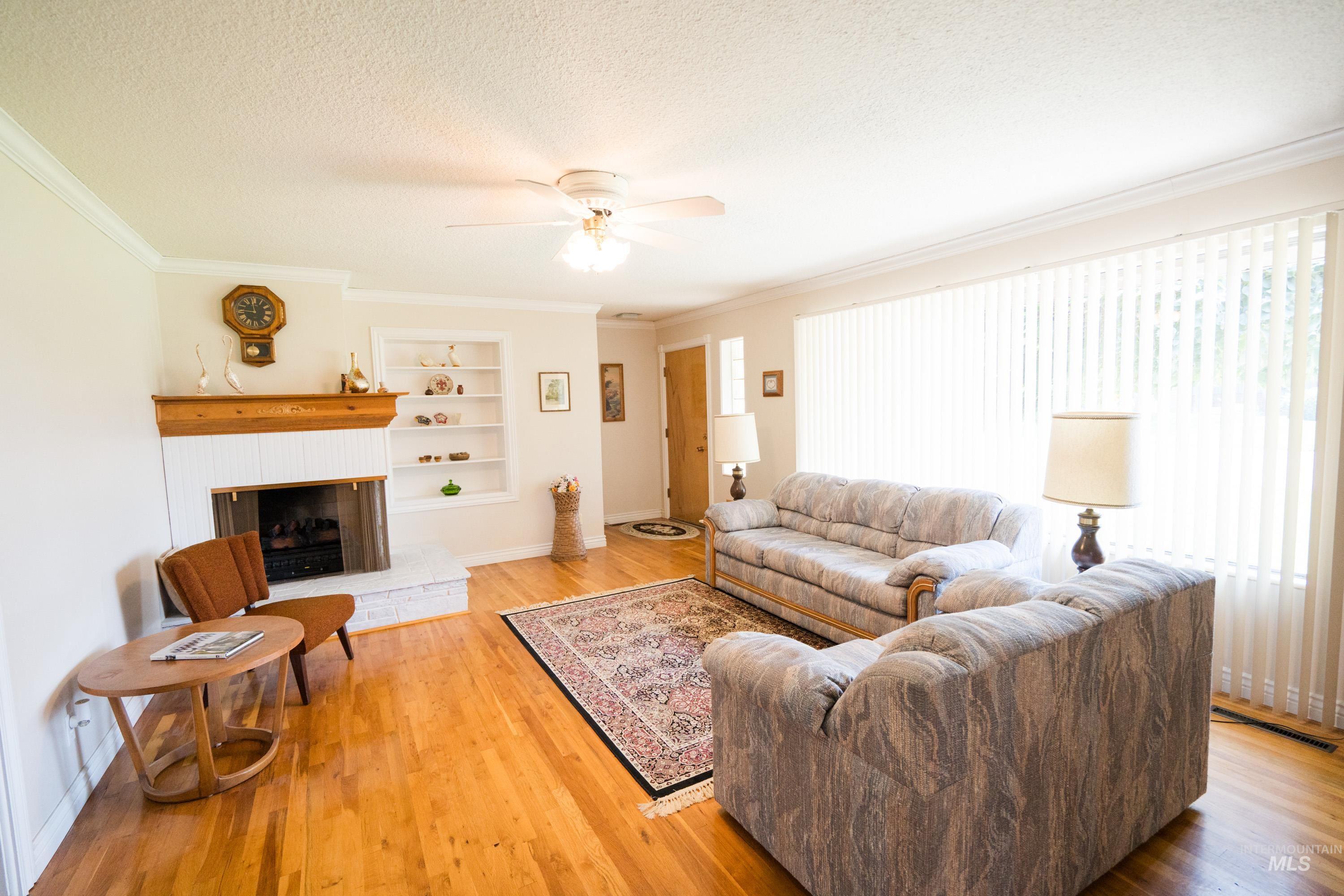 1142 Link Street Rupert, ID 83350 - Photo 4 of 29 Gallery Image 4