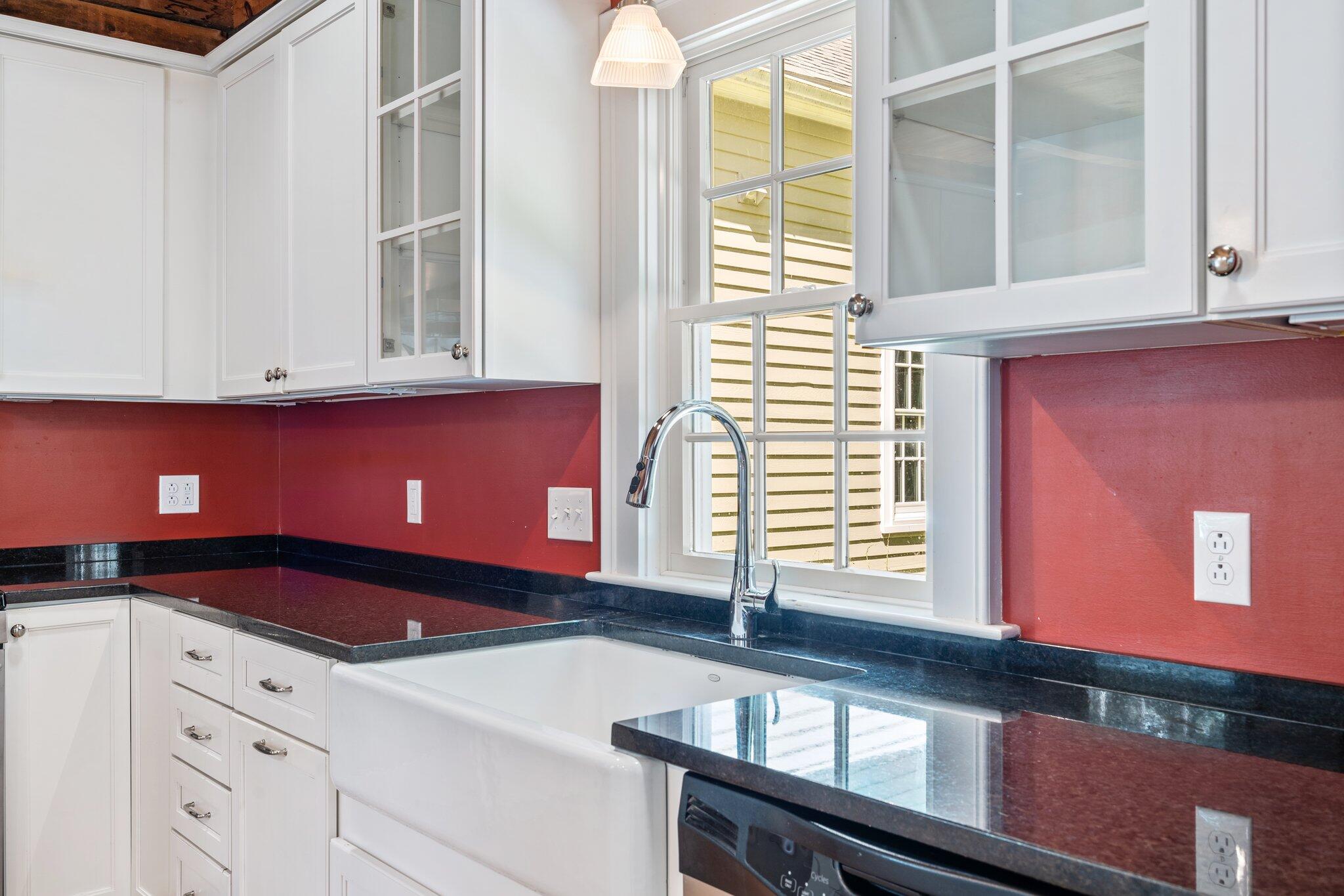 194 Haskell Road North Yarmouth, ME 04097 - Photo 14 of 59 Kitchen
