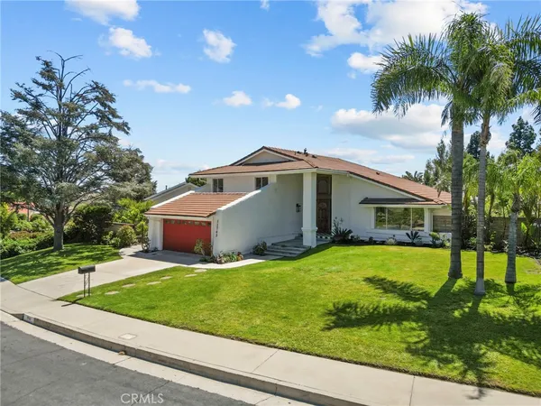$1,400,000 | 11743 Pala Mesa Drive, Porter Ranch, CA 91326