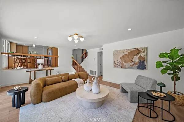 $1,400,000 | 11743 Pala Mesa Drive, Porter Ranch, CA 91326