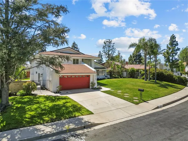 $1,400,000 | 11743 Pala Mesa Drive, Porter Ranch, CA 91326