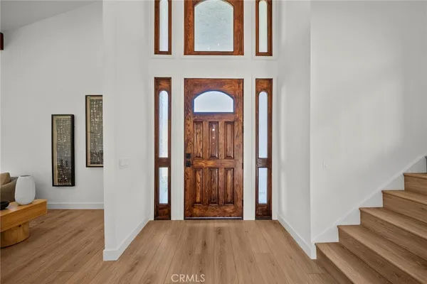 $1,400,000 | 11743 Pala Mesa Drive, Porter Ranch, CA 91326