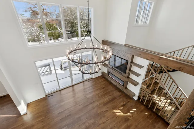 $1,999,995 | 39 Potters Lane, New Rochelle, NY 10805