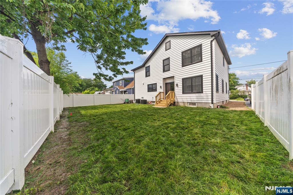 51 Becker Avenue Rochelle Park, NJ 07662 - Photo 47 of 48