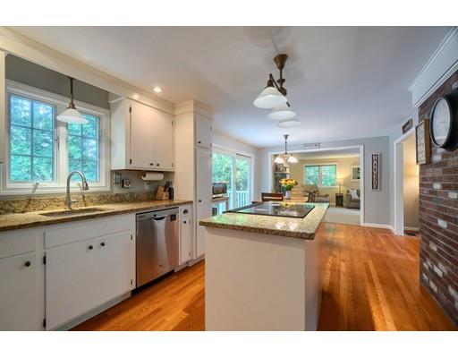 7 Knoll Road Westford, MA 01886 - Photo 3 of 30 Gallery Image 3