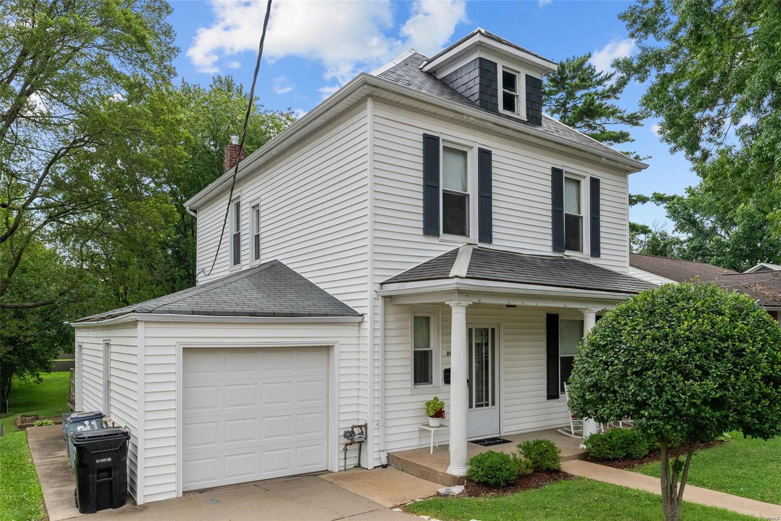 2408 Bremerton Road St. Louis, MO 63144 - Photo 3 of 49 Gallery Image 3