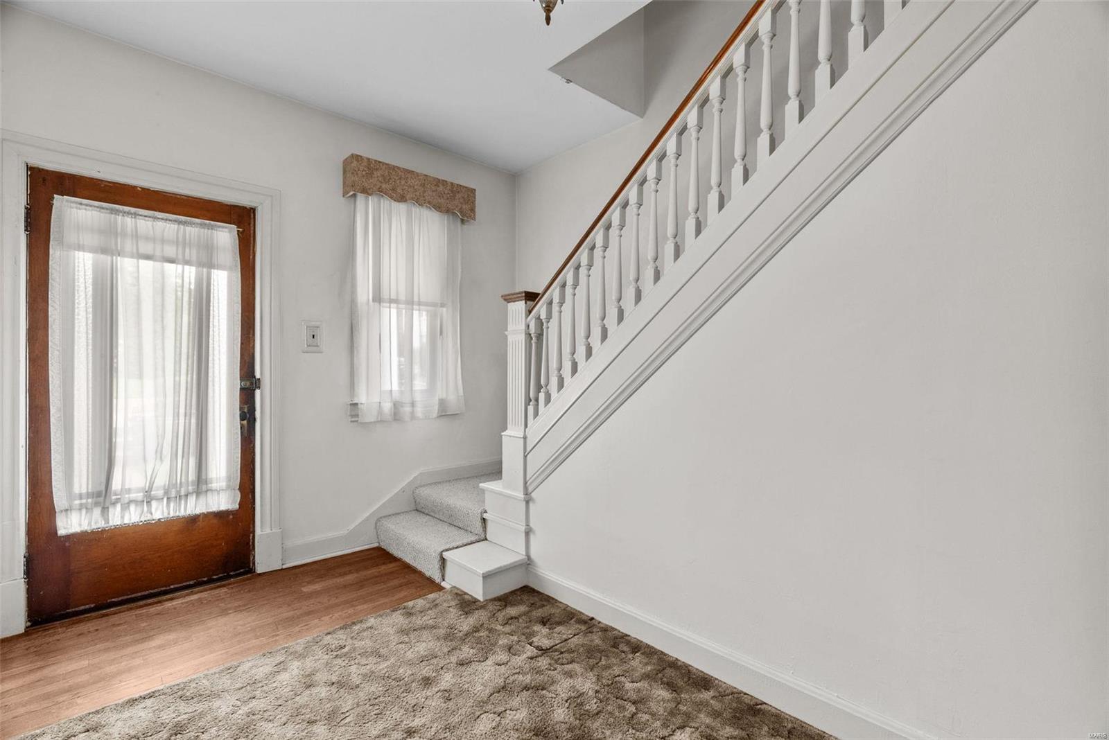 2408 Bremerton Road St. Louis, MO 63144 - Photo 4 of 49 Gallery Image 4