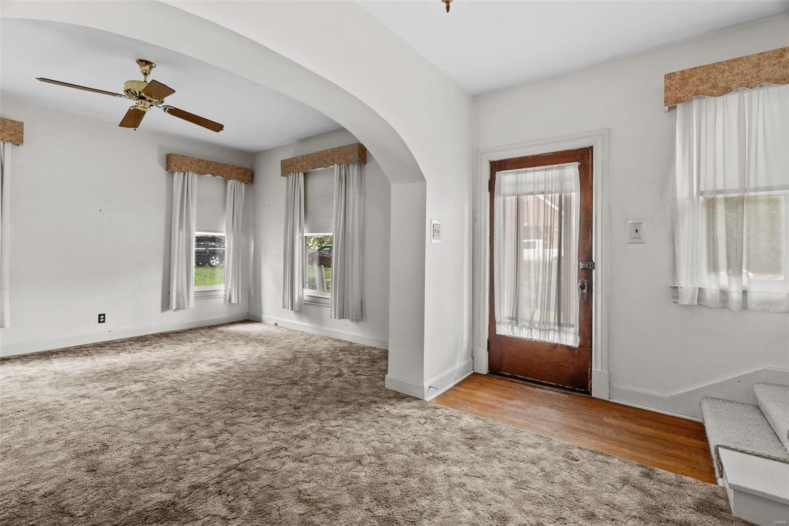 2408 Bremerton Road St. Louis, MO 63144 - Photo 7 of 49 Gallery Image 7