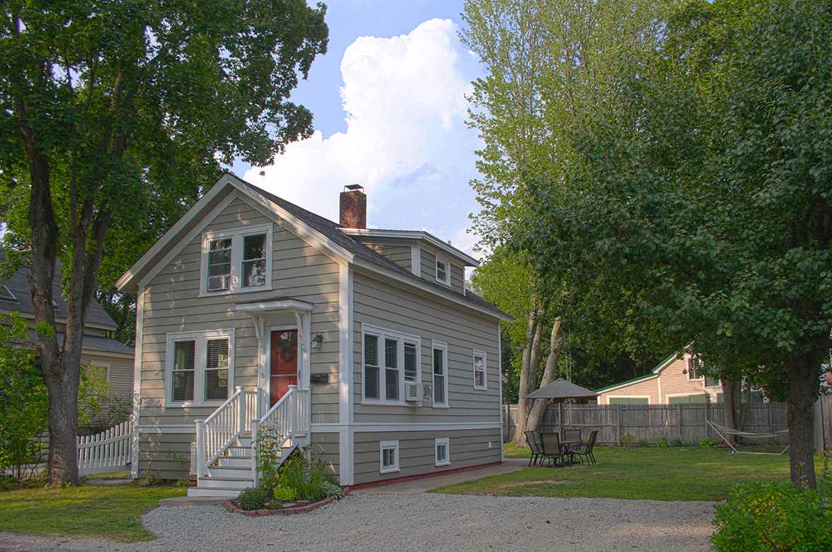 5 Morton Avenue Rochester, NH 03867 - Photo 1 of 27