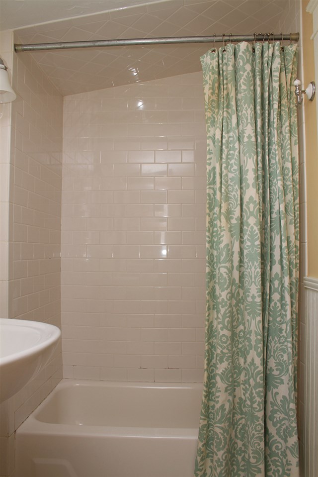 5 Morton Avenue Rochester, NH 03867 - Photo 15 of 27