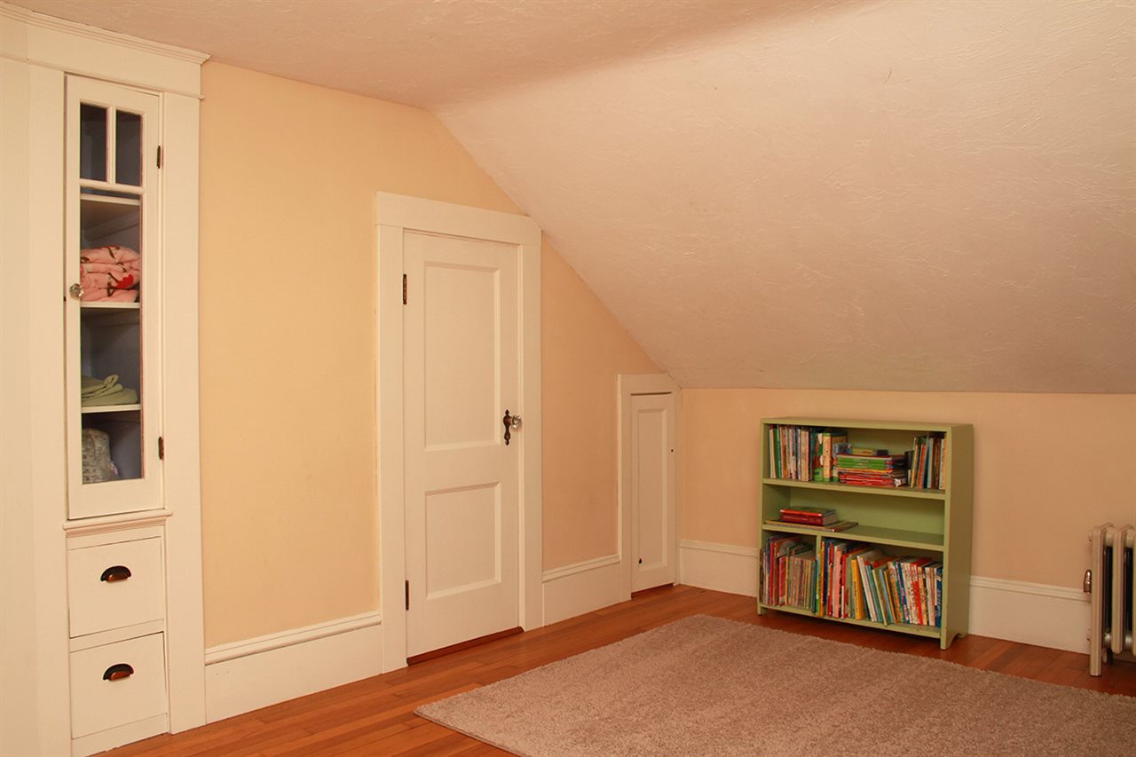 5 Morton Avenue Rochester, NH 03867 - Photo 25 of 27