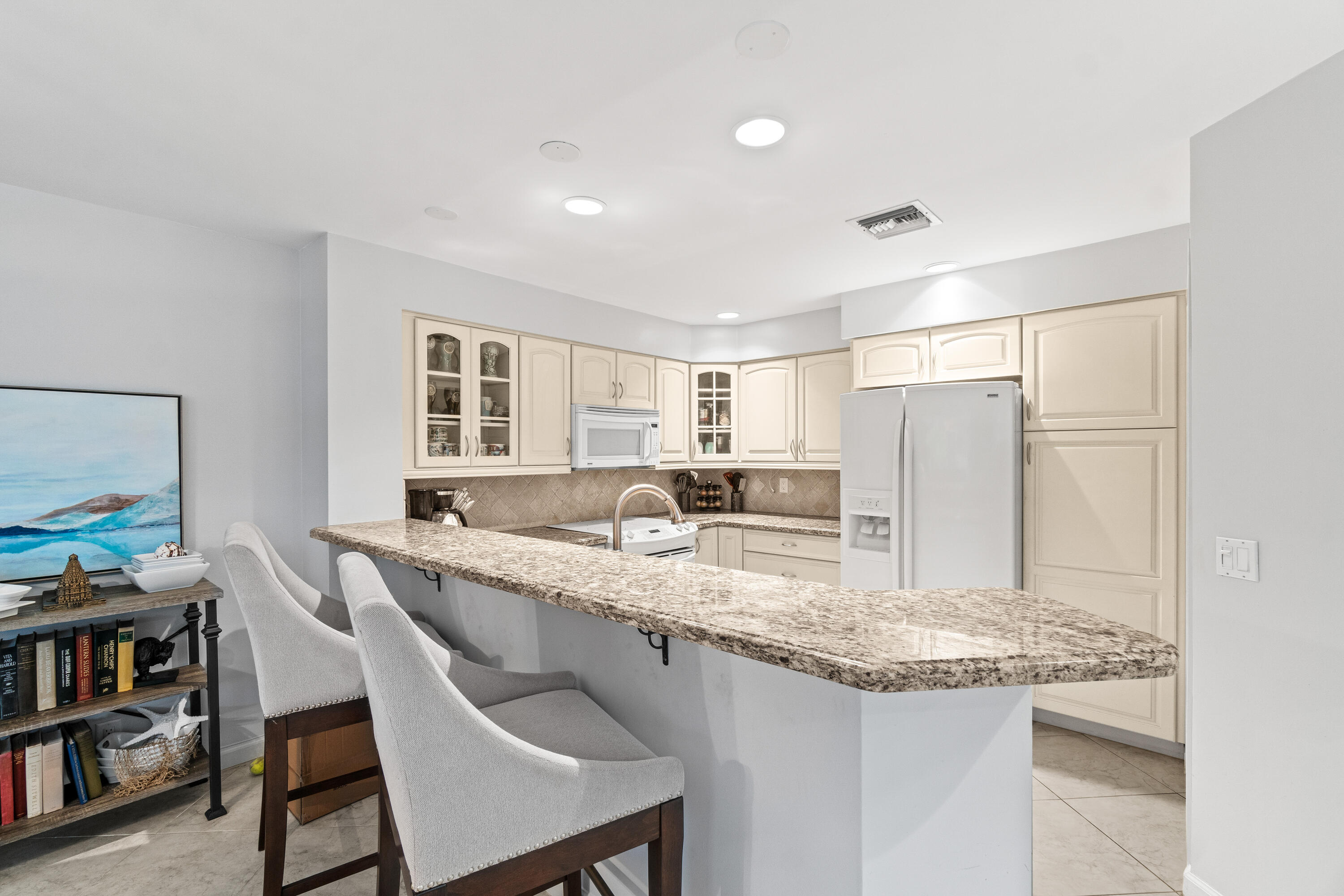 5228 Northwest 22nd Avenue Boca Raton, FL 33496 - Photo 11 of 46 Kitchen
