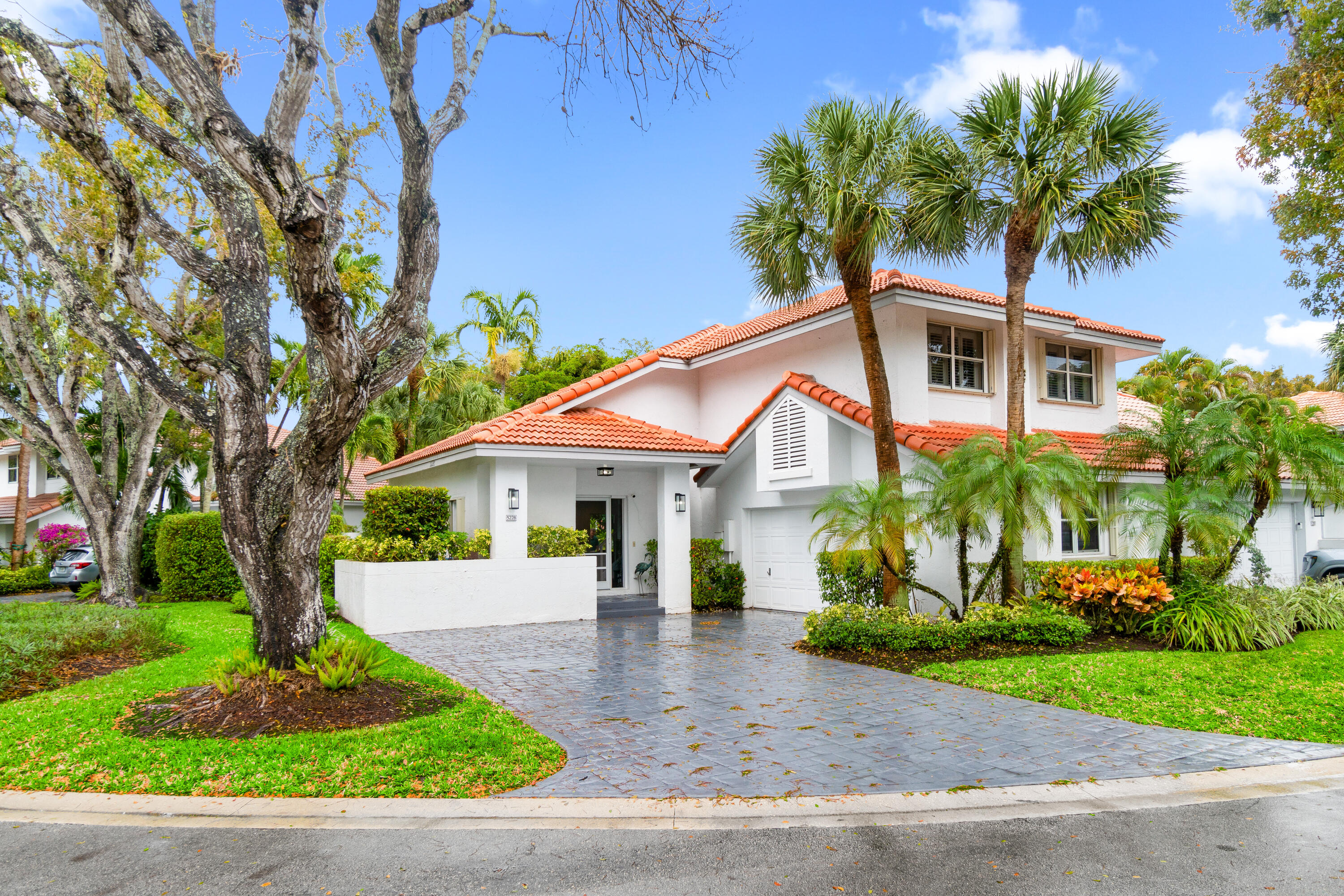 5228 Northwest 22nd Avenue Boca Raton, FL 33496 - Photo 2 of 46 Front Exposure