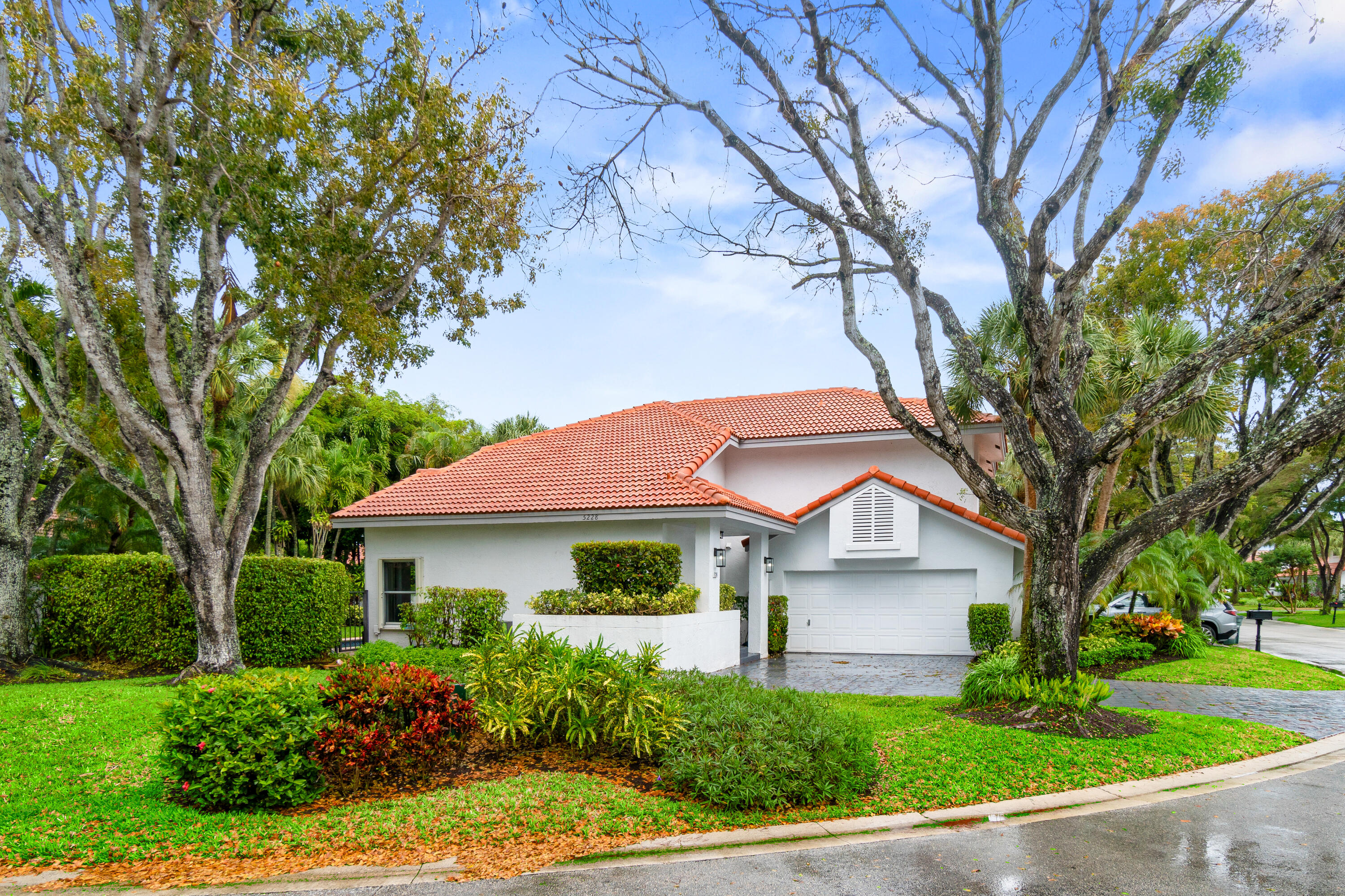 5228 Northwest 22nd Avenue Boca Raton, FL 33496 - Photo 28 of 46 Front Exposure