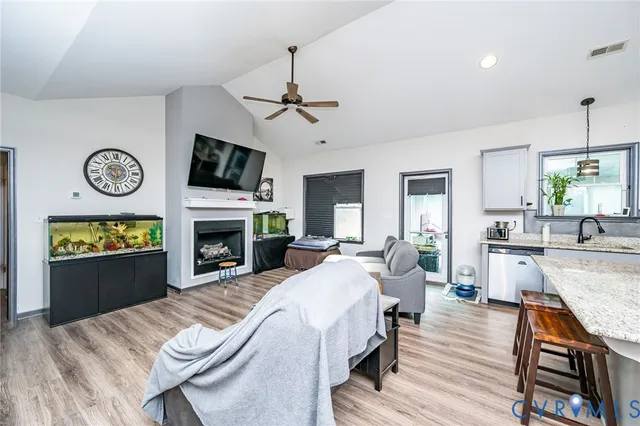 $425,000 | 165 New S Ridge Road, Bumpass, VA 23024