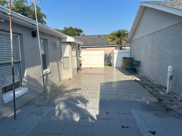 $2,000 | 2358 Harbor Town Drive, Kissimmee, FL 34744