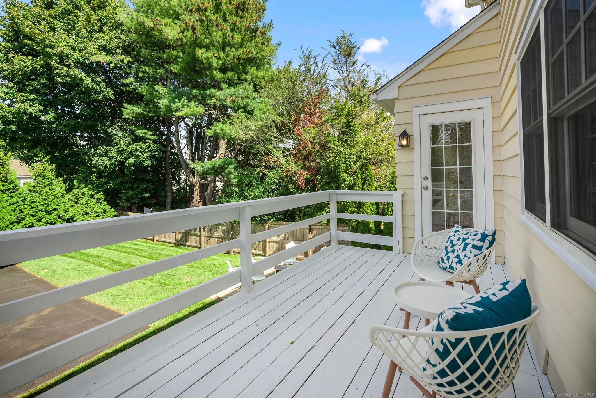 88 Overhill Road Fairfield, CT 06824 - Photo 35 of 37 a view of balcony with furniture