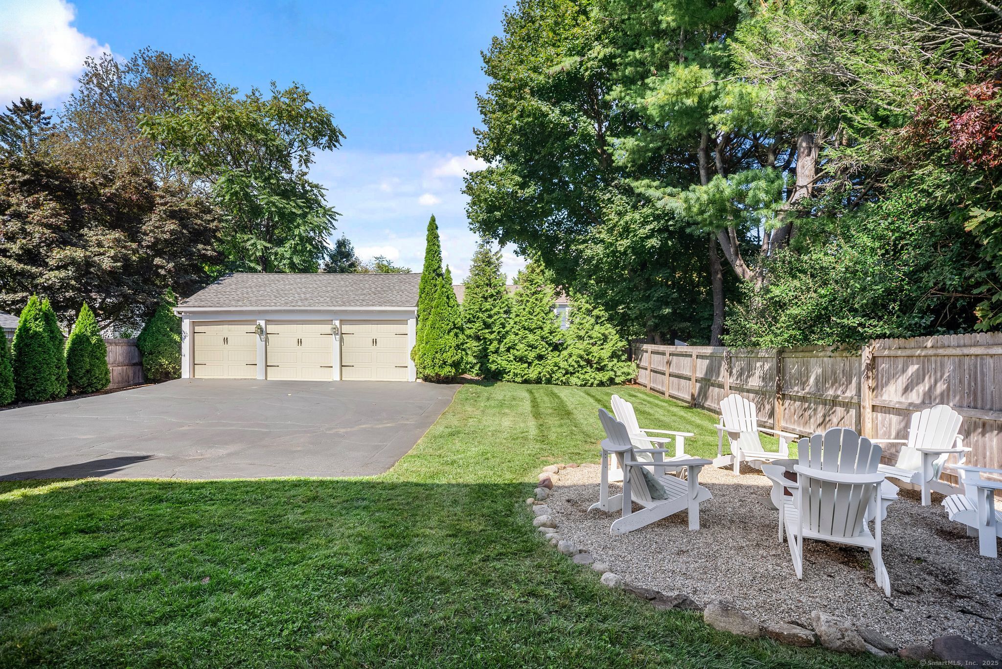 88 Overhill Road Fairfield, CT 06824 - Photo 37 of 37 a view of backyard