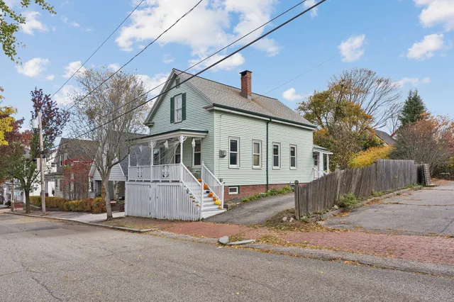 $1,195,000 | 32 Melbourne Street, Portland, ME 04101