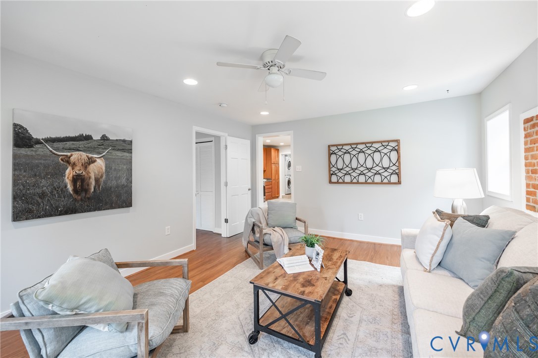 795 Snead Road Manakin-Sabot, VA 23103 - Photo 15 of 31 a living room with furniture and a ceiling fan