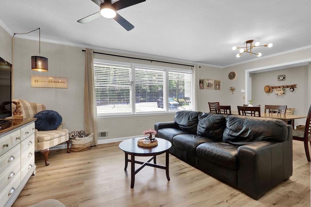 557 Rue Montaigne Stone Mountain, GA 30083 - Photo 11 of 39