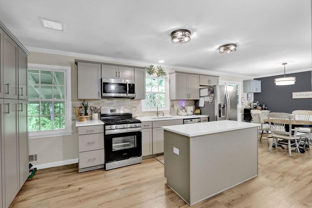 557 Rue Montaigne Stone Mountain, GA 30083 - Photo 14 of 39