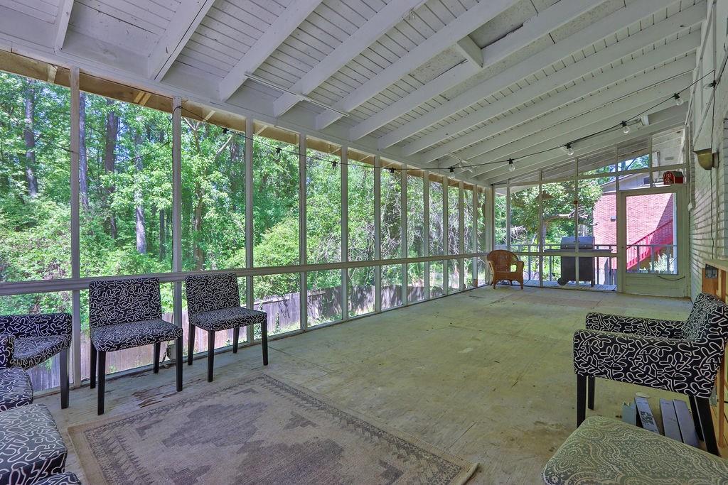 557 Rue Montaigne Stone Mountain, GA 30083 - Photo 34 of 39