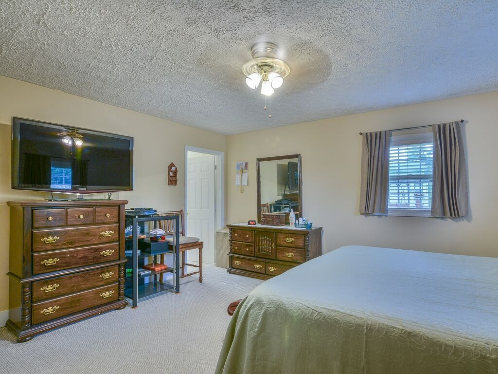 337 Don Carson Road Telford, TN 37690 - Photo 19 of 34 Master Bedroom