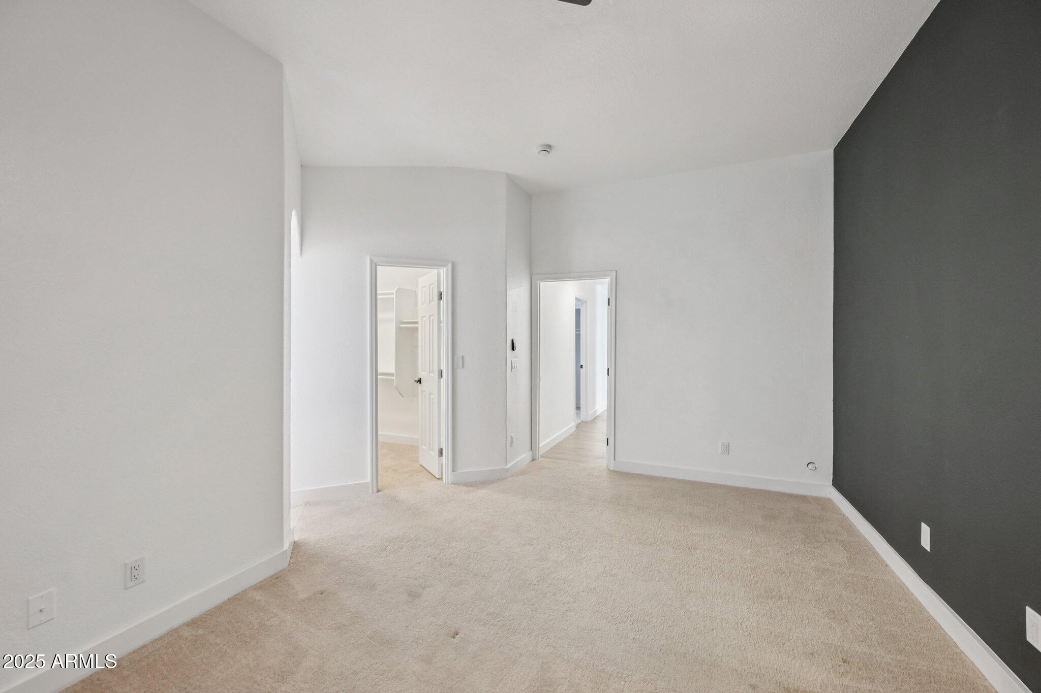 2139 West Tracy Lane Phoenix, AZ 85023 - Photo 35 of 48 31-web-or-mls-W Tracy Ln-S0212-031