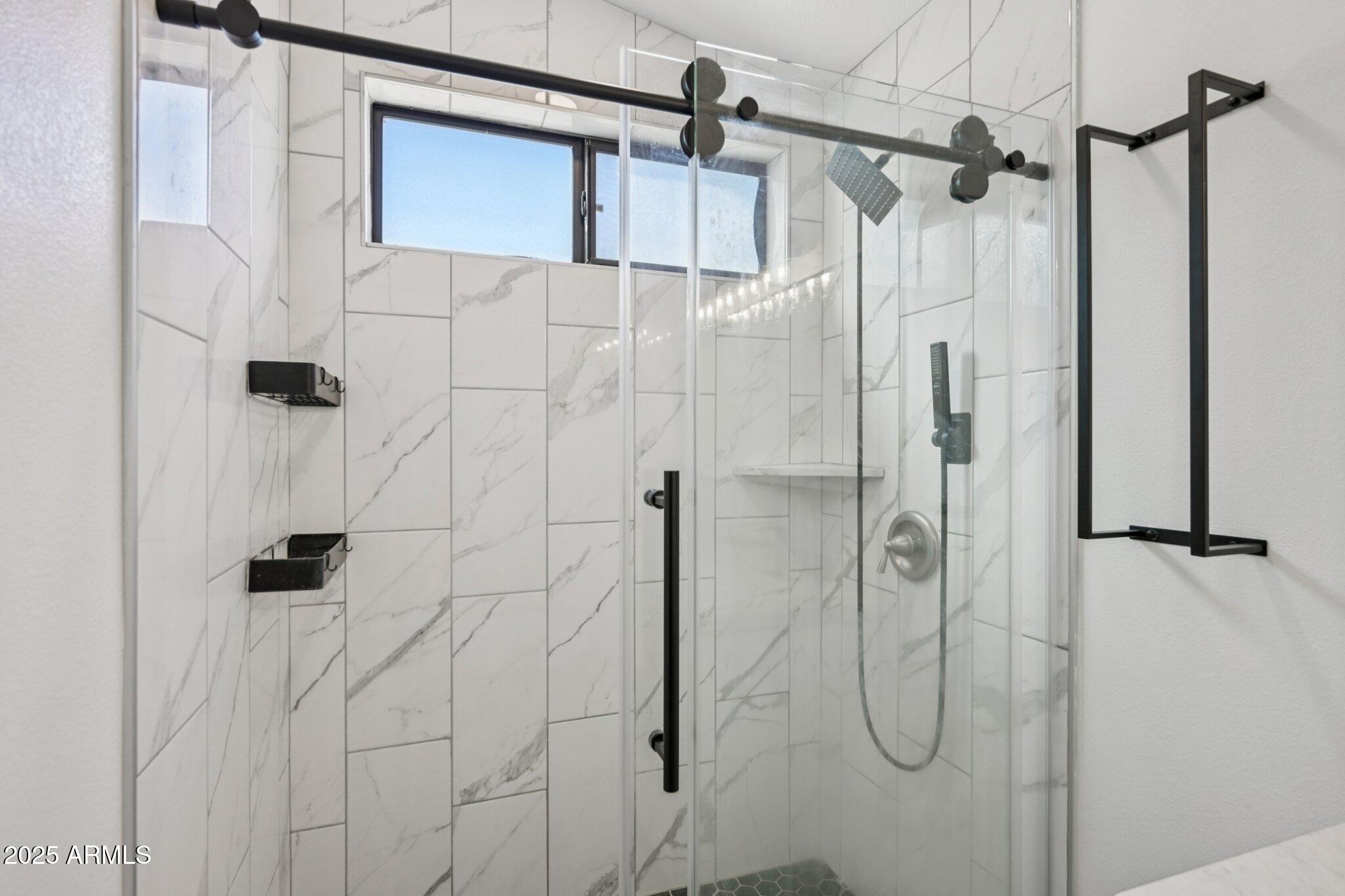 2139 West Tracy Lane Phoenix, AZ 85023 - Photo 38 of 48 34-web-or-mls-W Tracy Ln-S0212-034