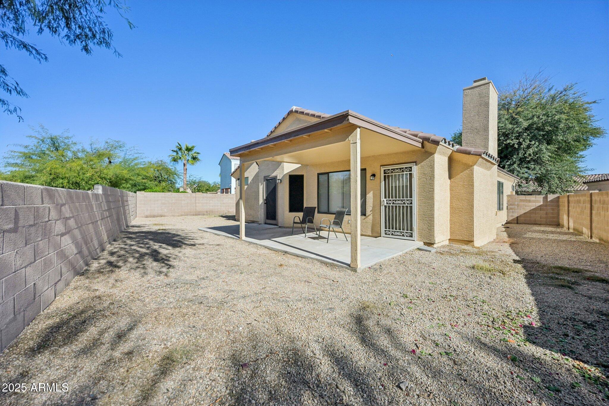 2139 West Tracy Lane Phoenix, AZ 85023 - Photo 44 of 48 39-web-or-mls-W Tracy Ln-S0212-039