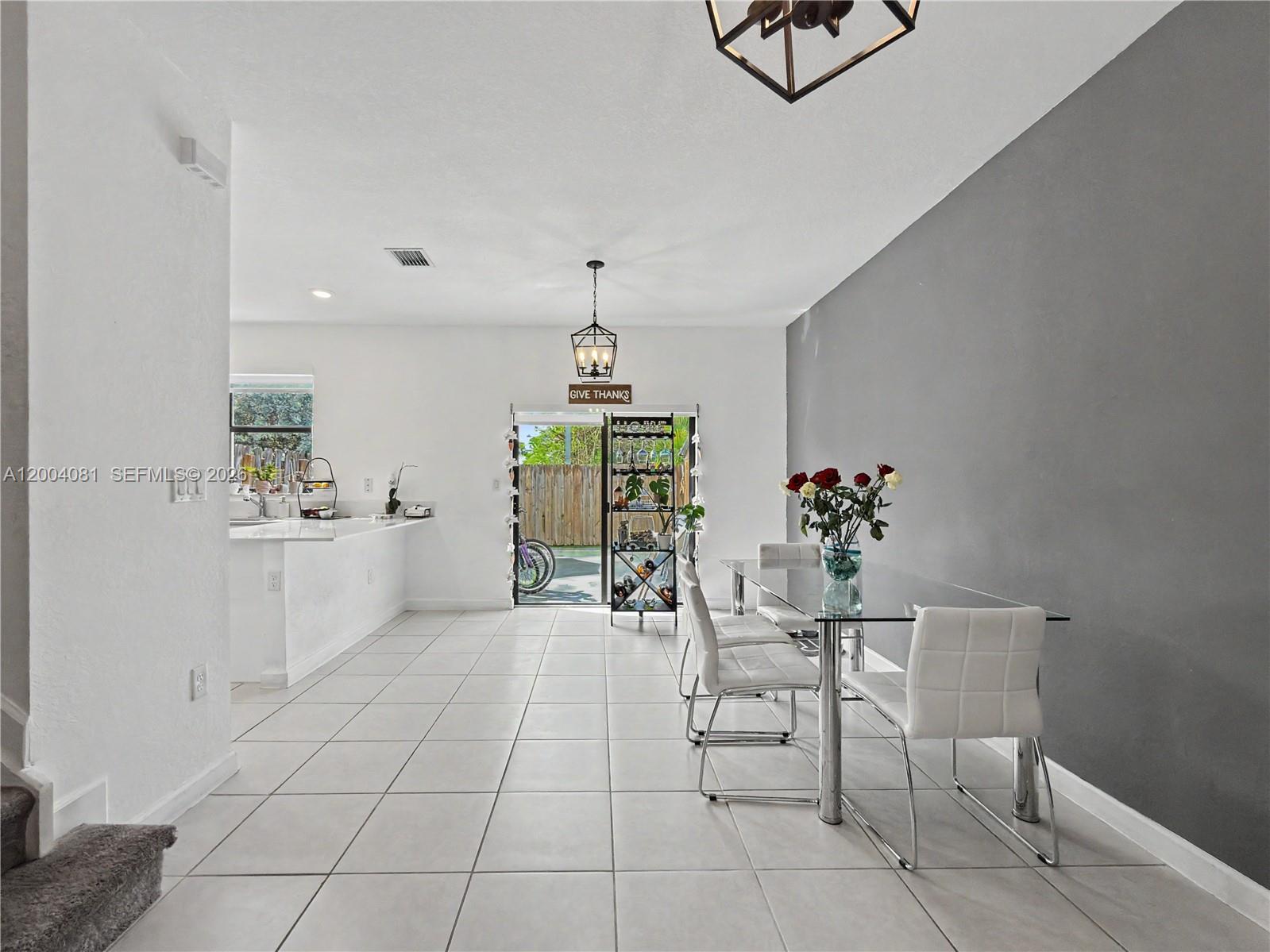 14800 Southwest 183rd Terrace Miami, FL 33187 - Photo 7 of 36 Photo 7