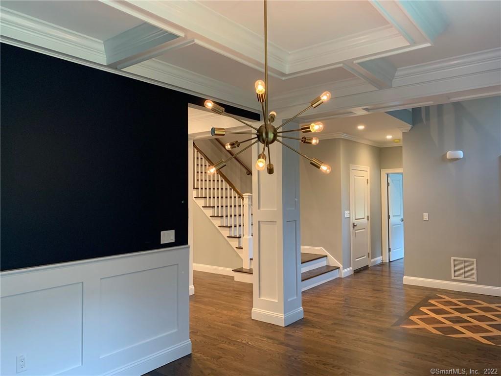 903 Nut Plains Road Guilford, CT 06437 - Photo 1 of 1