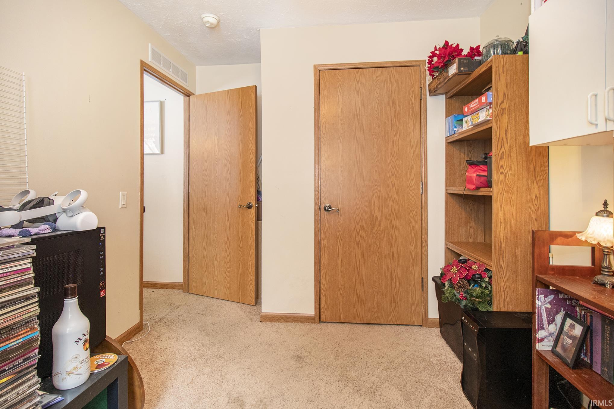 51104 State Rte 19 Elkhart, IN 46514 - Photo 17 of 20 Gallery Image 17