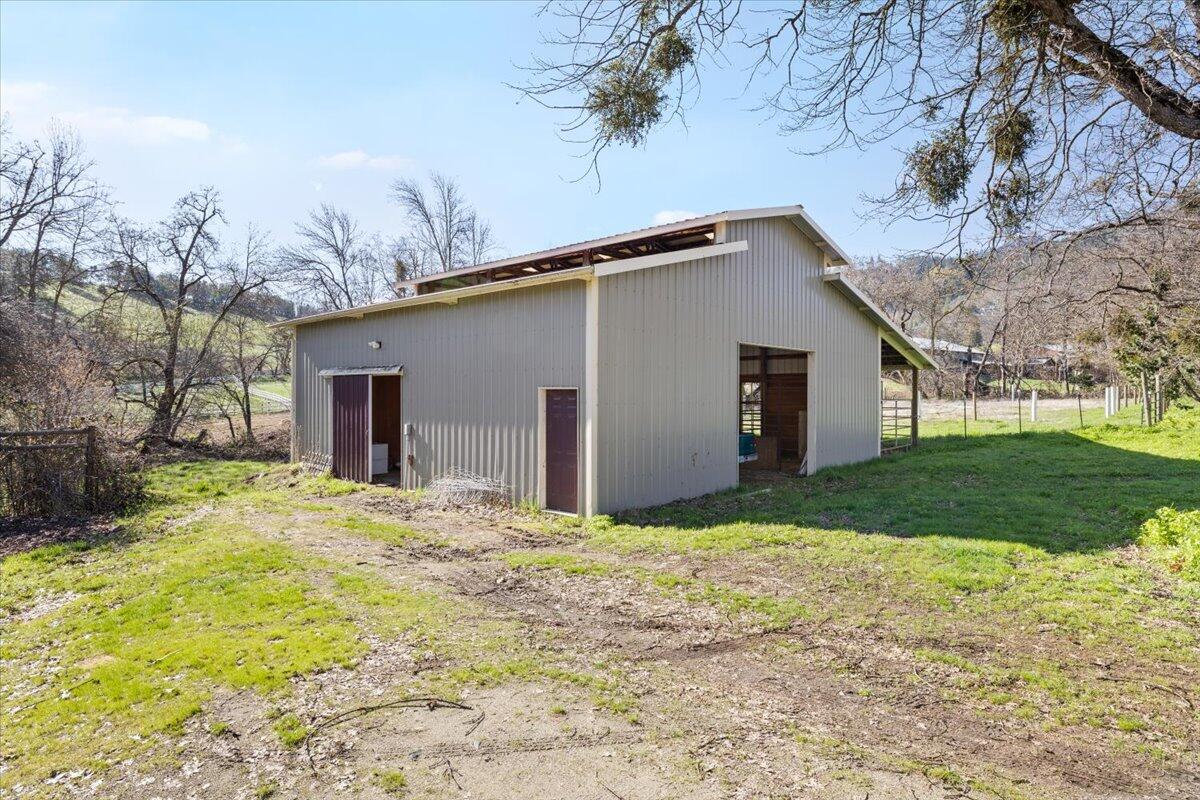 1385 Anderson Creek Road Talent, OR 97540 - Photo 25 of 31 02-CI_2642