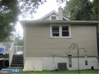 51 Mohawk Avenue Clementon, NJ 08021 - Photo 11 of 12 Exterior Back